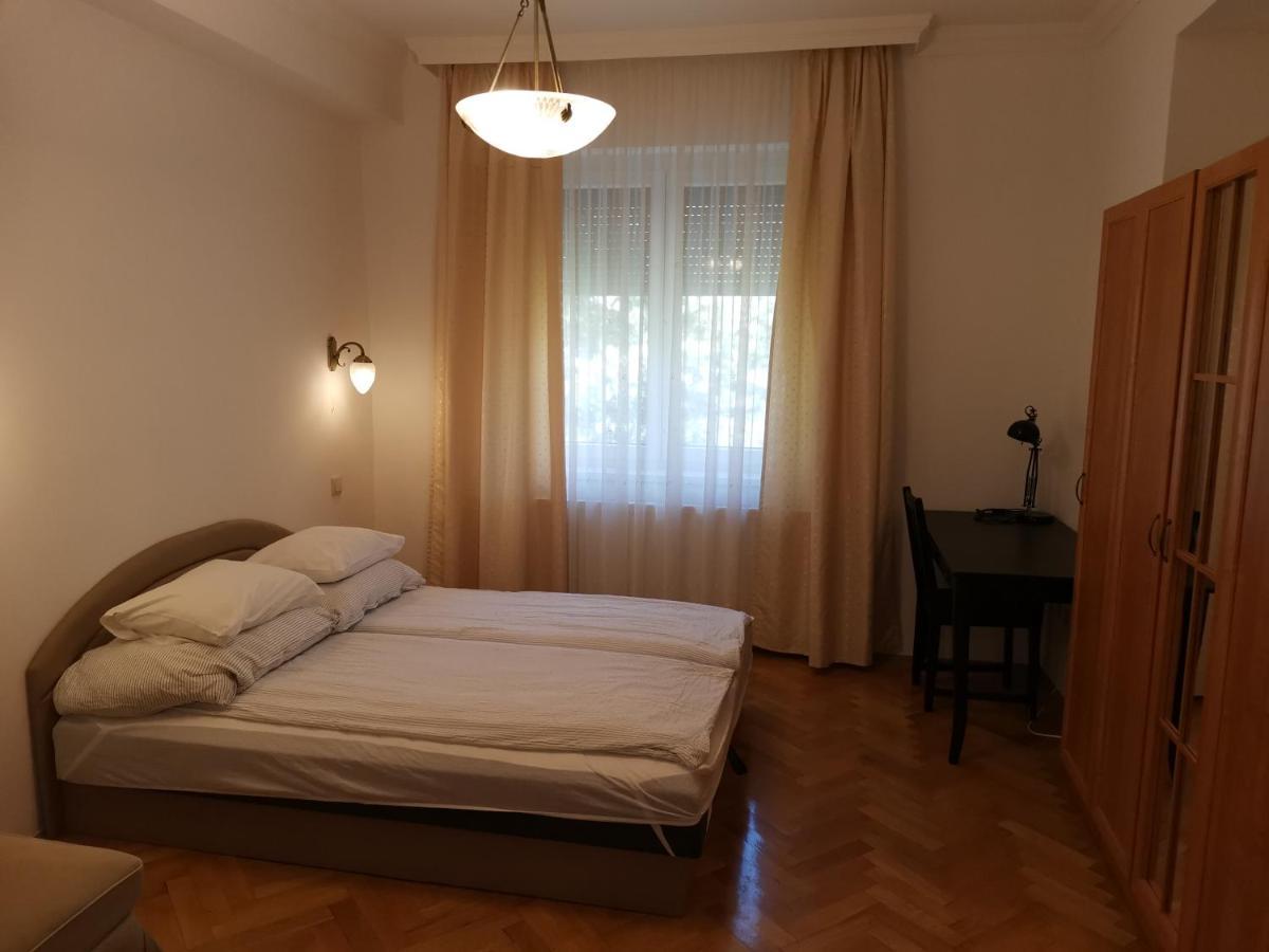 Sugar Apartman Дебрецен Екстериор снимка